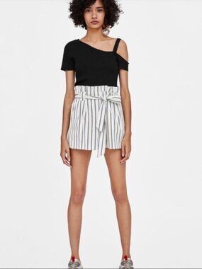 Zara High Waist White and Black Striped Shorts